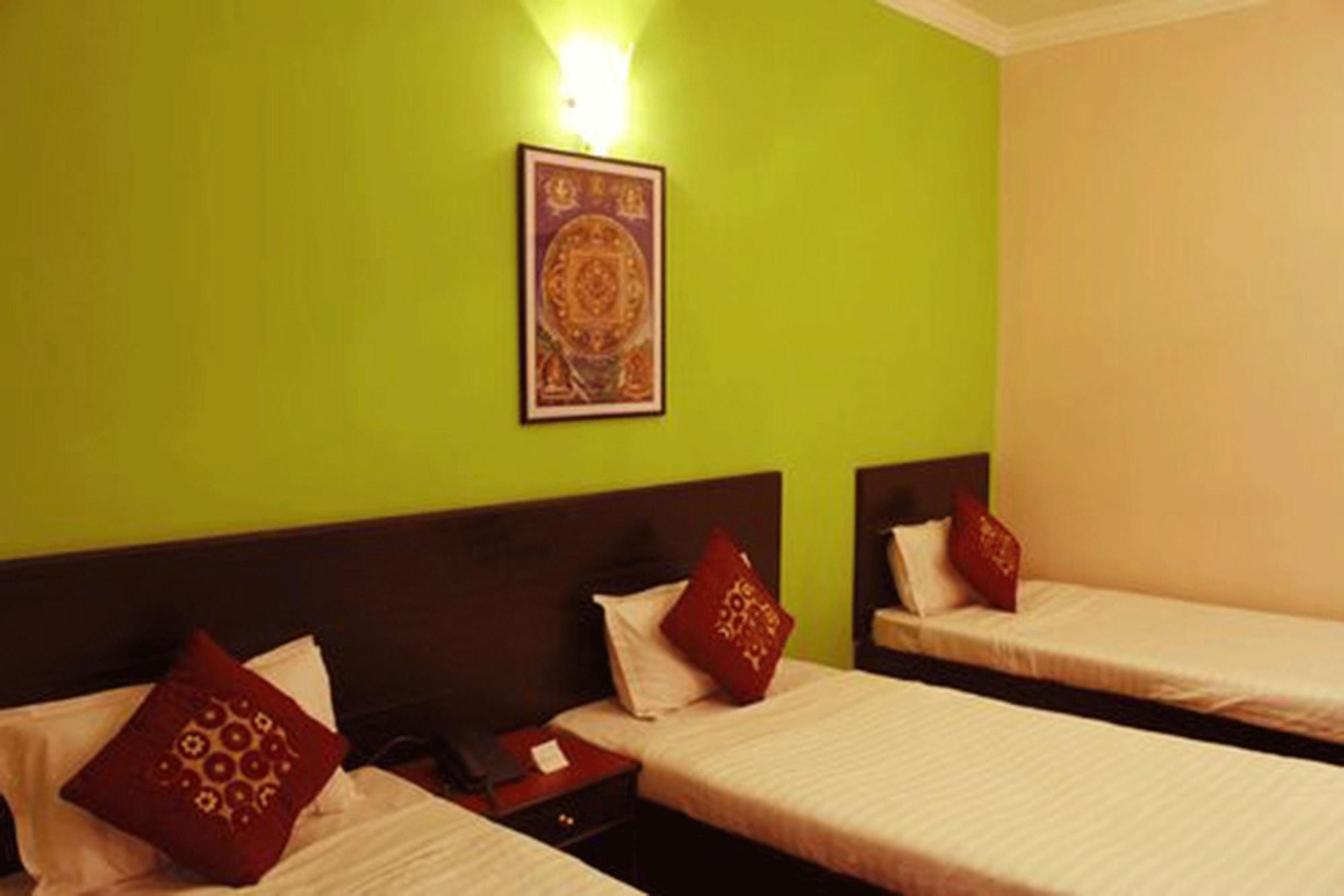 Cascade Hotel Kathmandu Exterior photo