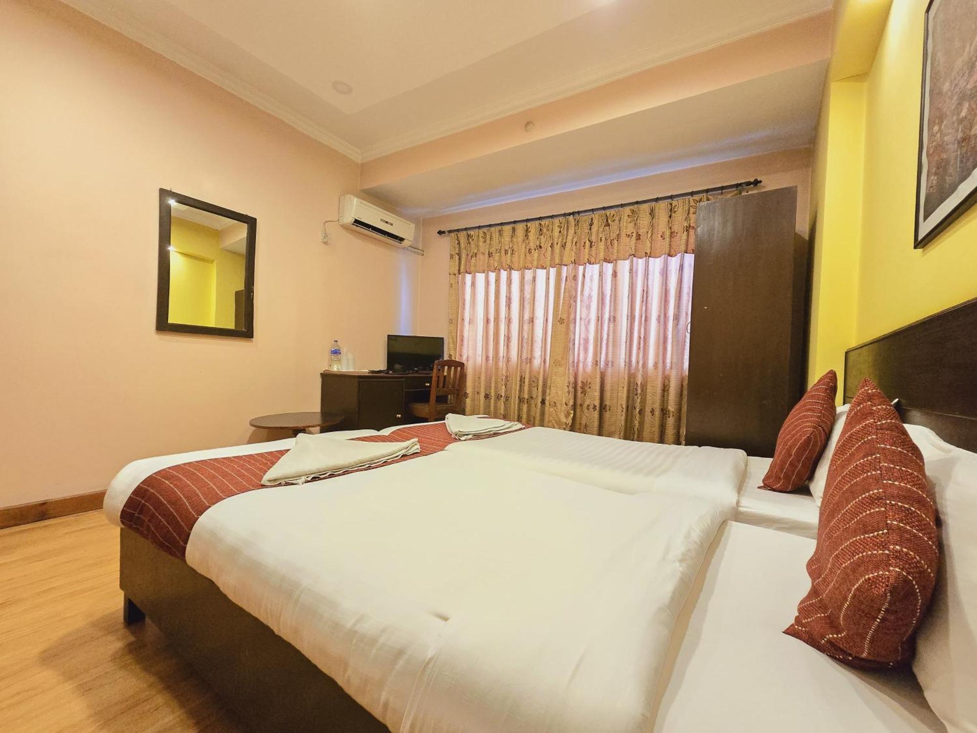 Cascade Hotel Kathmandu Exterior photo
