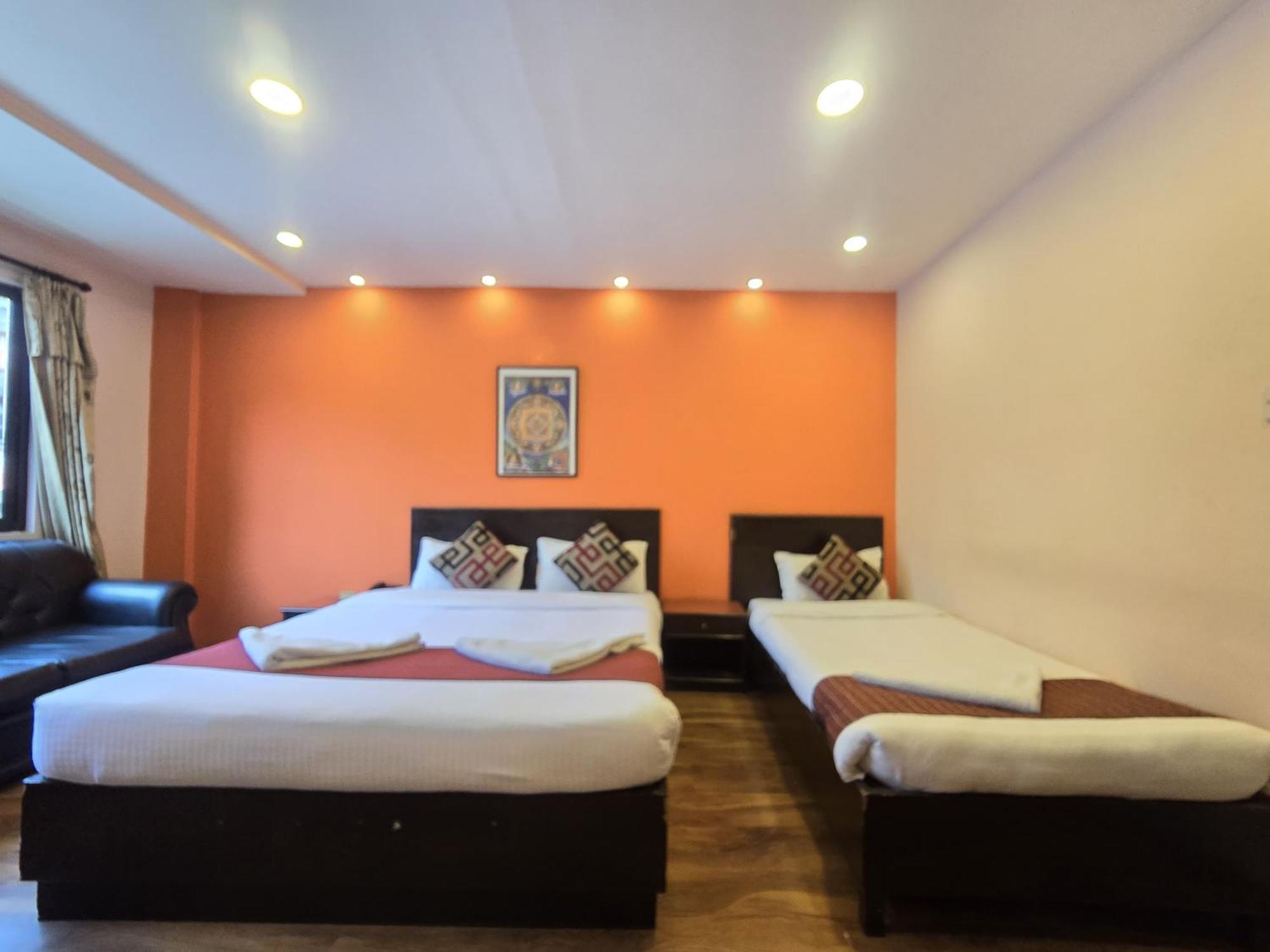 Cascade Hotel Kathmandu Exterior photo